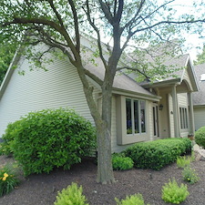 Exterior-Painting-in-Germantown-with-3-kinds-of-Siding-on-Home 1