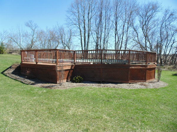 House exterior painting and staining in big cedar lake wi