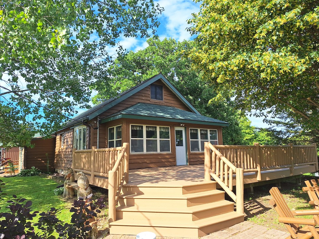 Solid Stain on Cedar Sided Home with Deck