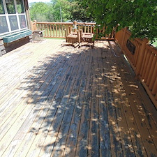 Solid-Stain-on-Cedar-Sided-Home-with-Deck 4